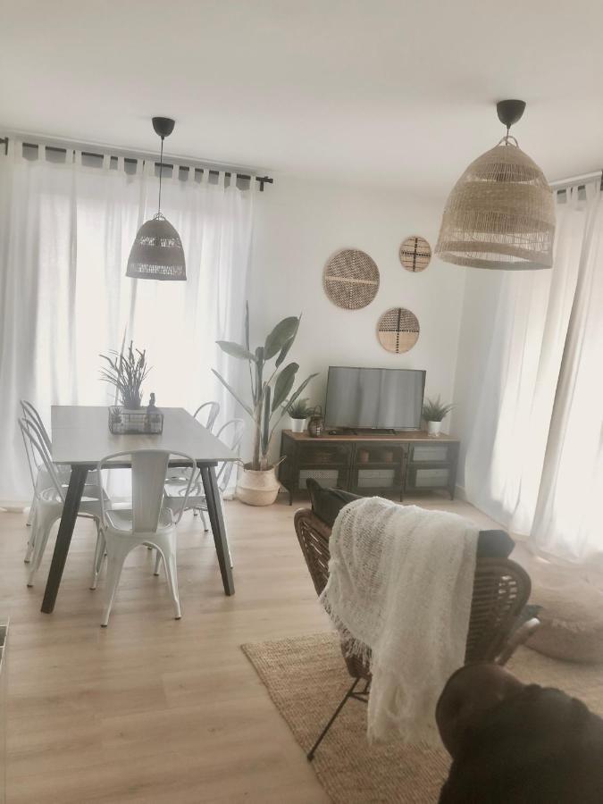 Апартаменти Precioso Piso Monzon Terraza, Parking,Piscina,Zona De Juegos Екстер'єр фото